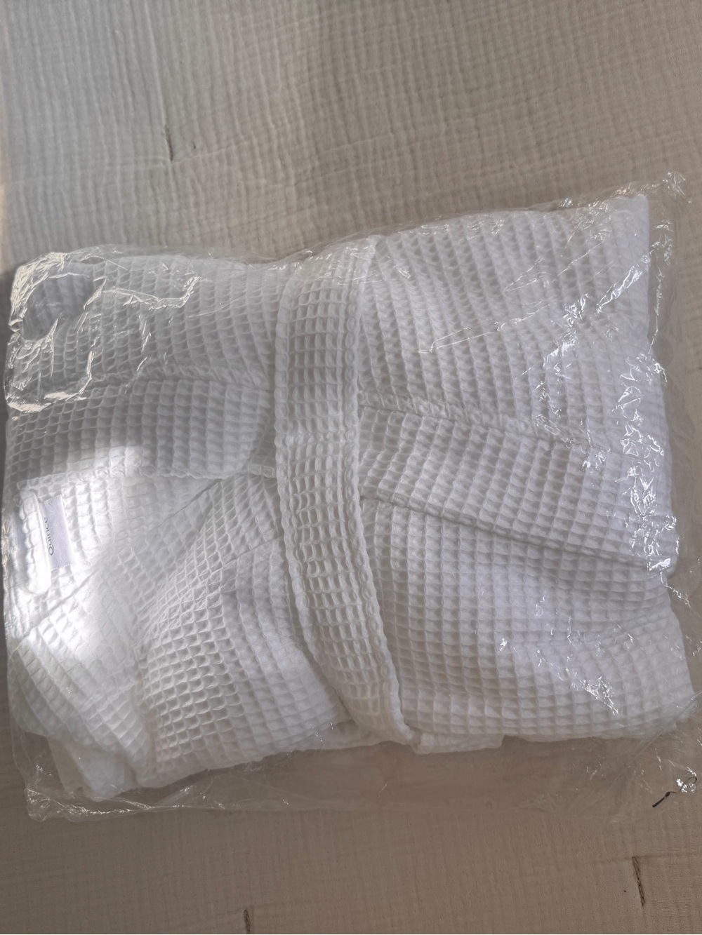 Quince organic cotton white robe size small brand new still in package - Picture 2 of 7